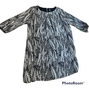 H&M black and white feather printed shift dress size 14